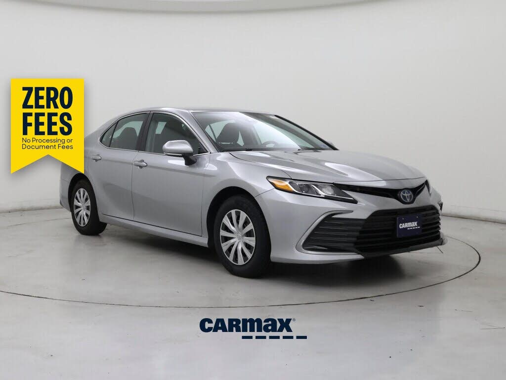 2024 Toyota Camry Hybrid LE
