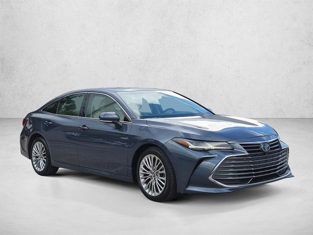 2020 Toyota Avalon Hybrid Limited