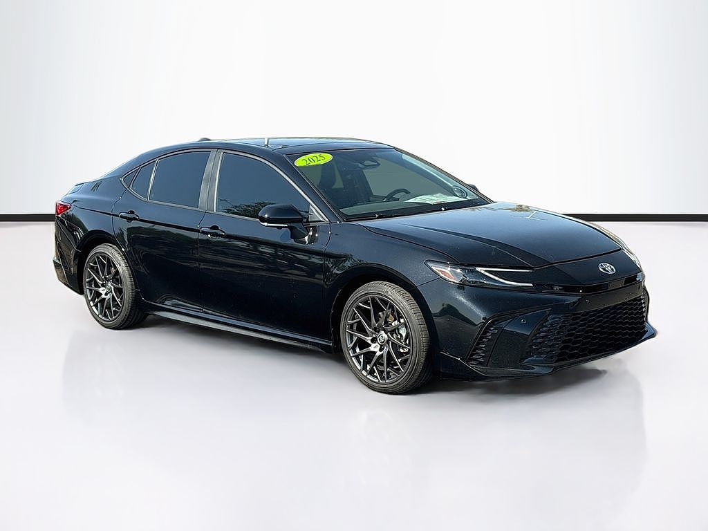2025 Toyota Camry XSE