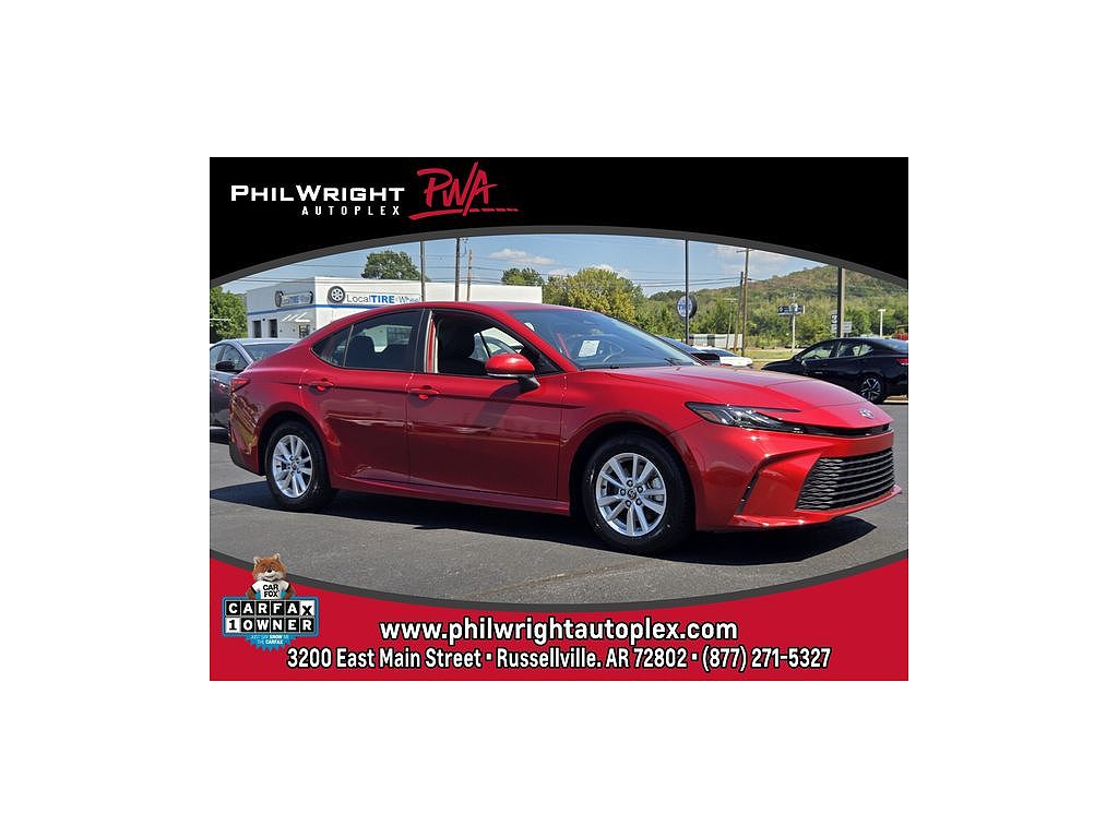 2025 Toyota Camry LE