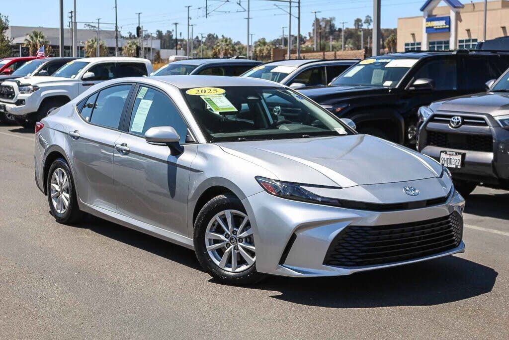 2025 Toyota Camry XSE
