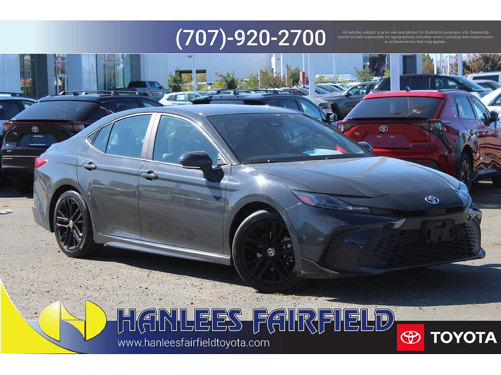 2025 Toyota Camry LE