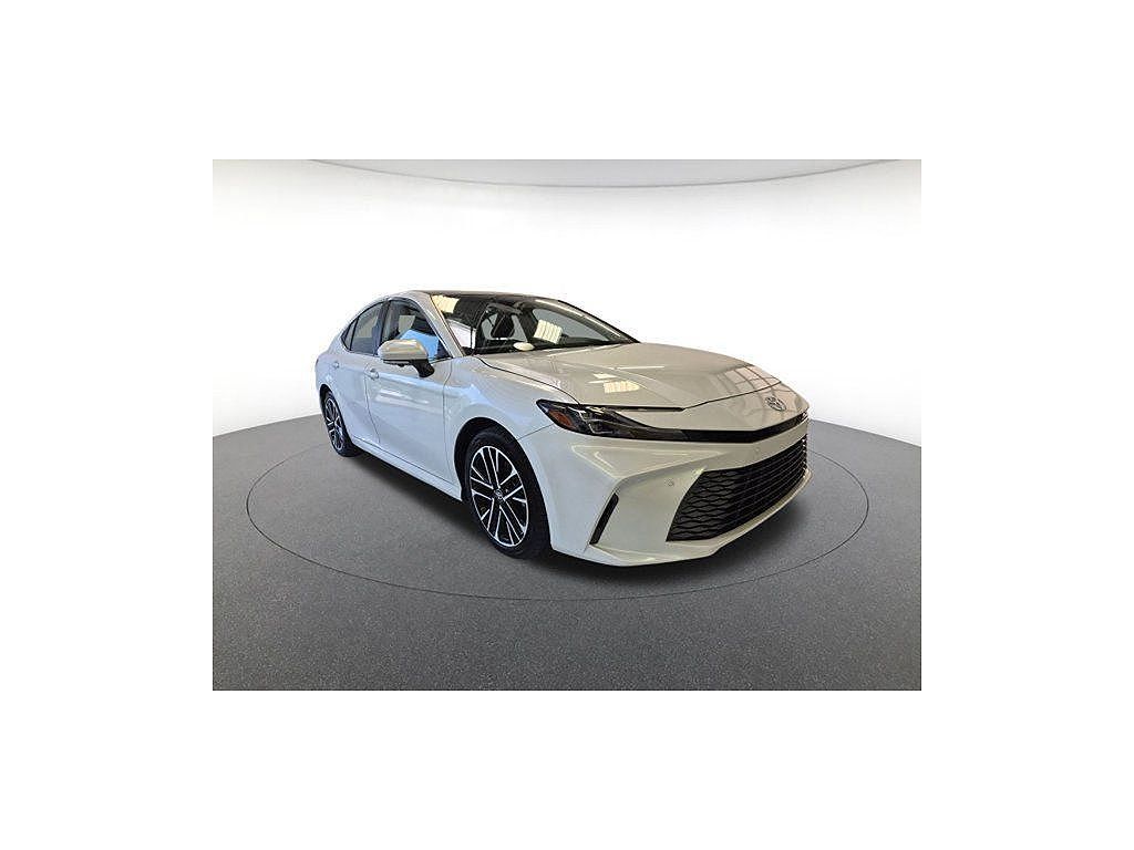 2025 Toyota Camry XLE