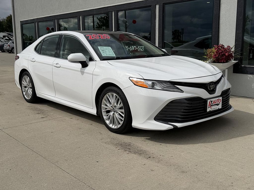 2020 Toyota Camry XLE