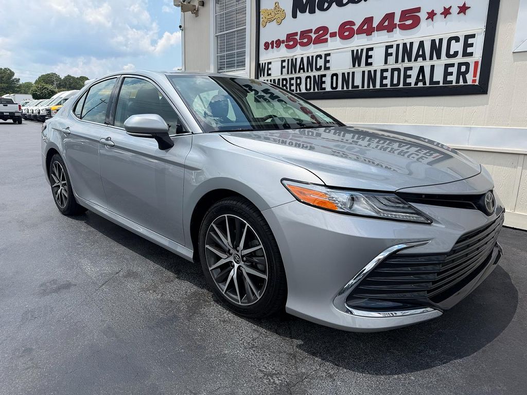 2022 Toyota Camry XLE