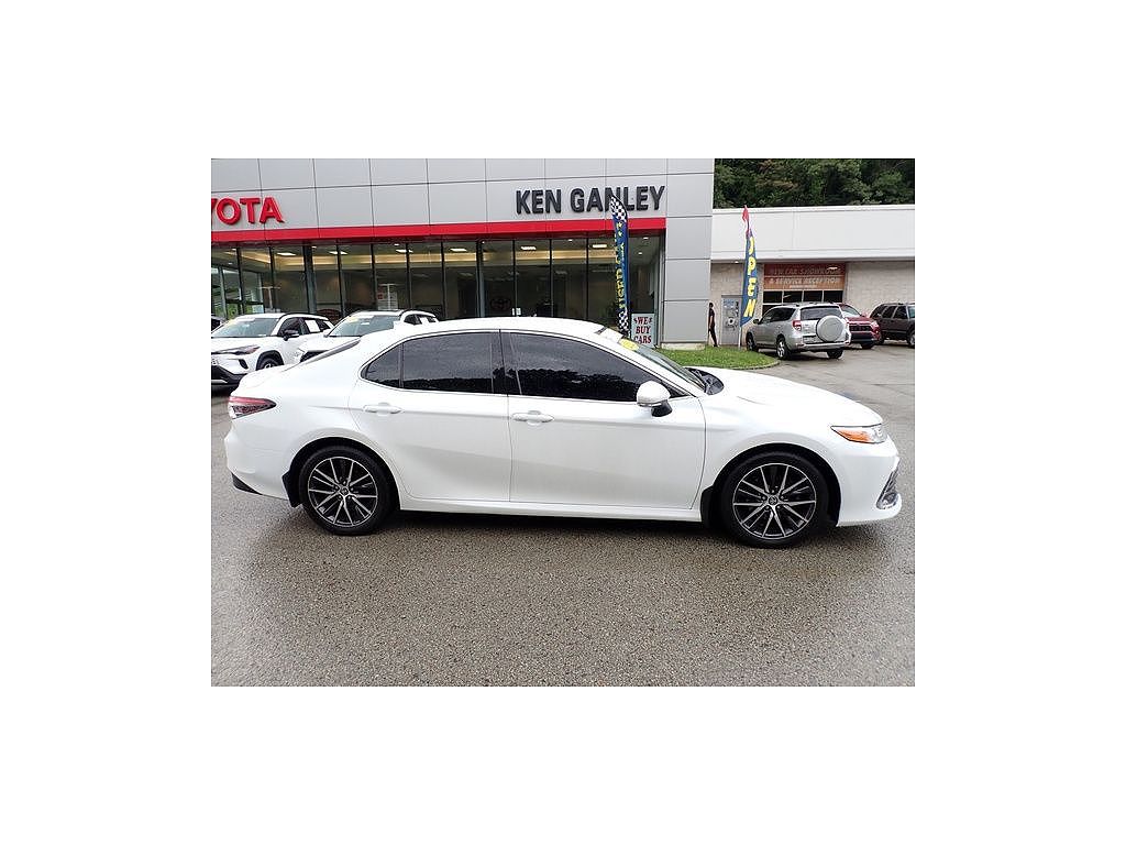 2023 Toyota Camry XLE