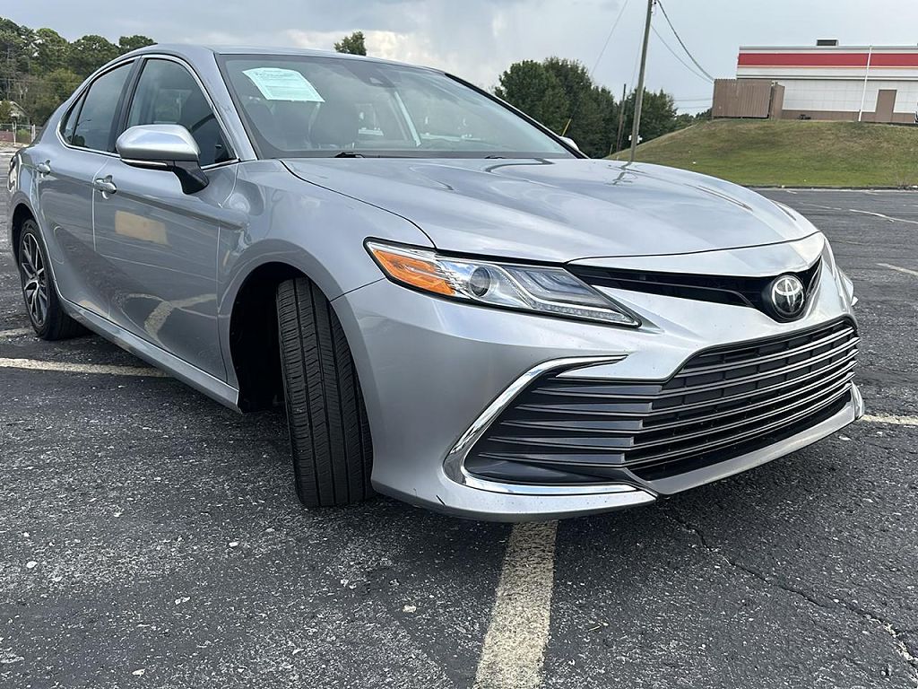 2023 Toyota Camry XLE