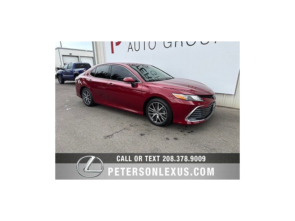 2022 Toyota Camry XLE