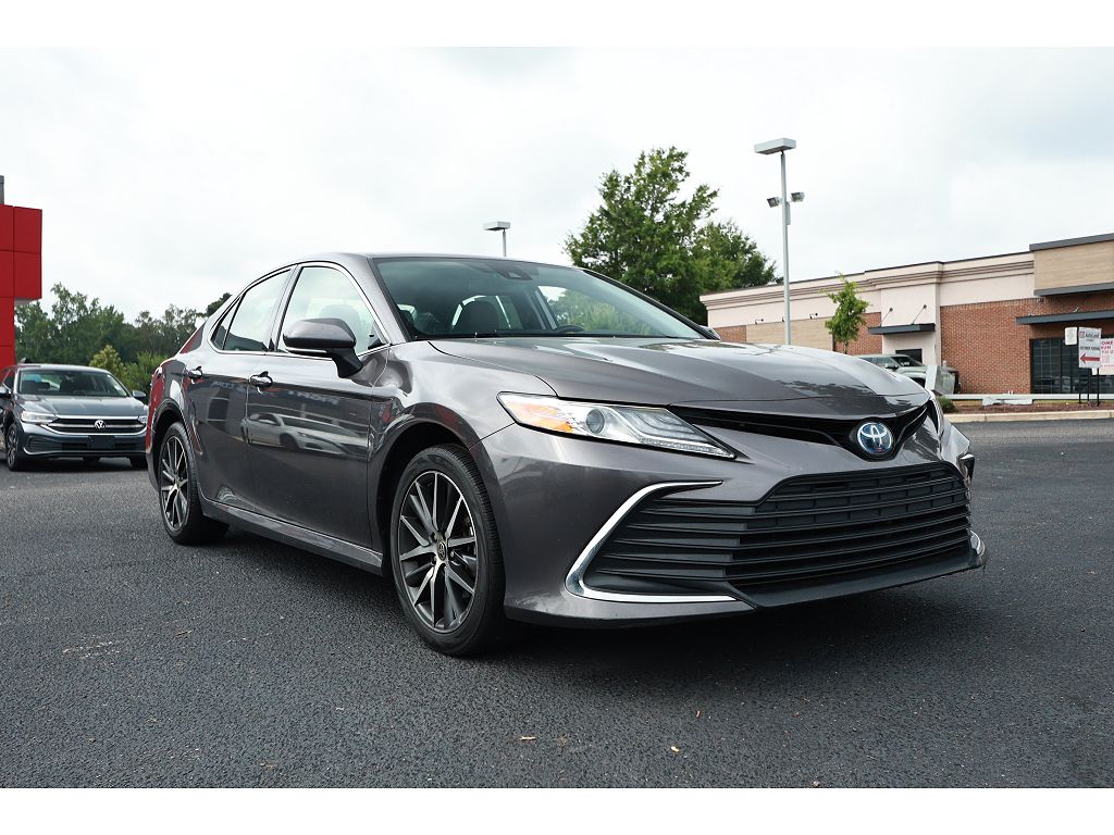 2022 Toyota Camry XLE