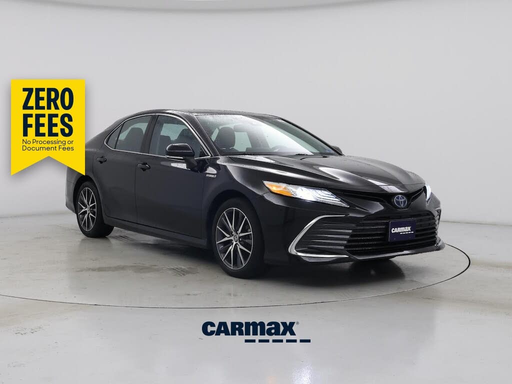 2021 Toyota Camry Hybrid XLE