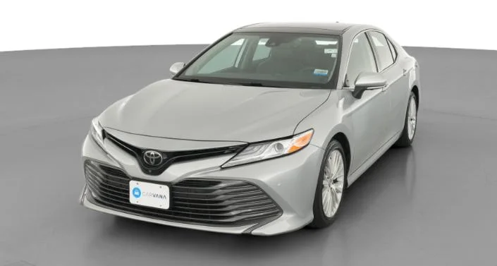 2020 XLE in Silver, 26,946 miles for sale in Cincinnati, OH