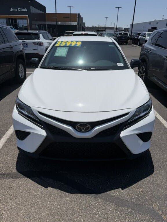 2020 Toyota Camry SE Nightshade Edition