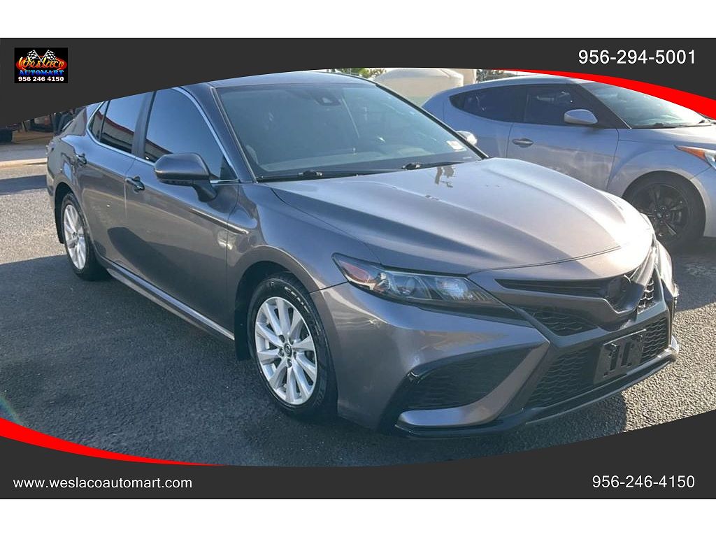 2022 Toyota Camry SE Nightshade Edition