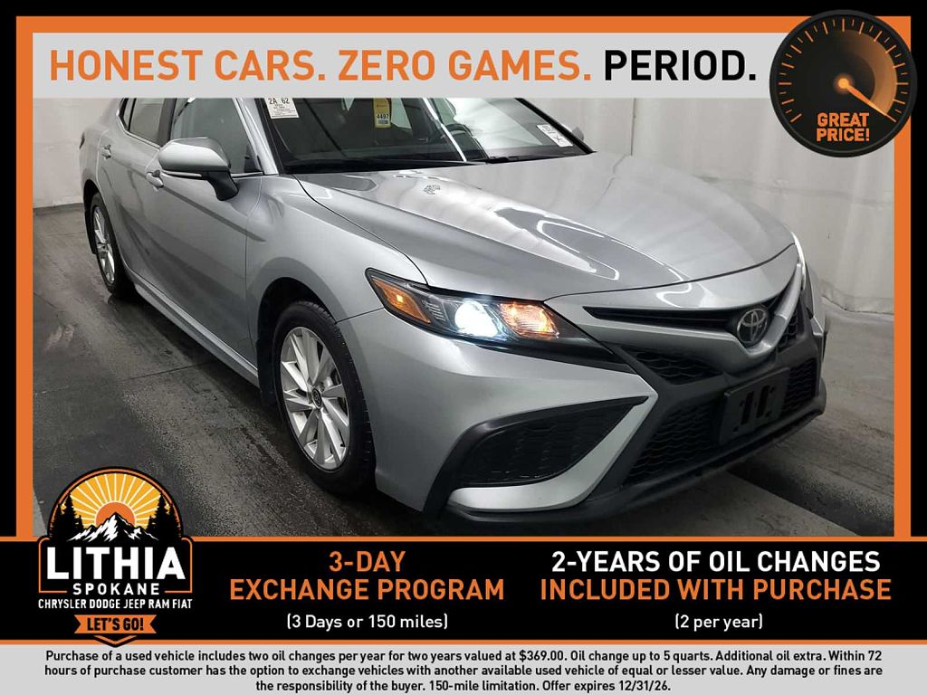 2023 Toyota Camry SE