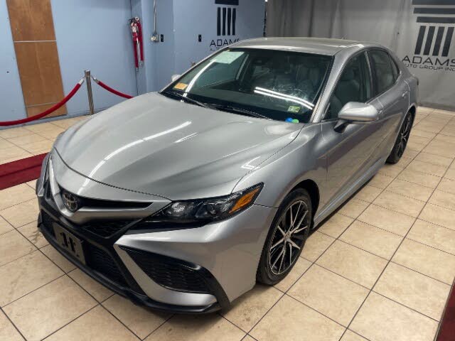 2022 Toyota Camry SE Nightshade Edition