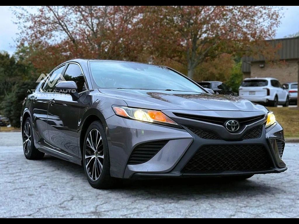 2022 Toyota Camry SE Nightshade Edition