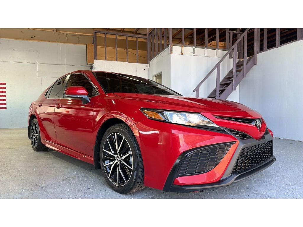 2021 Toyota Camry SE