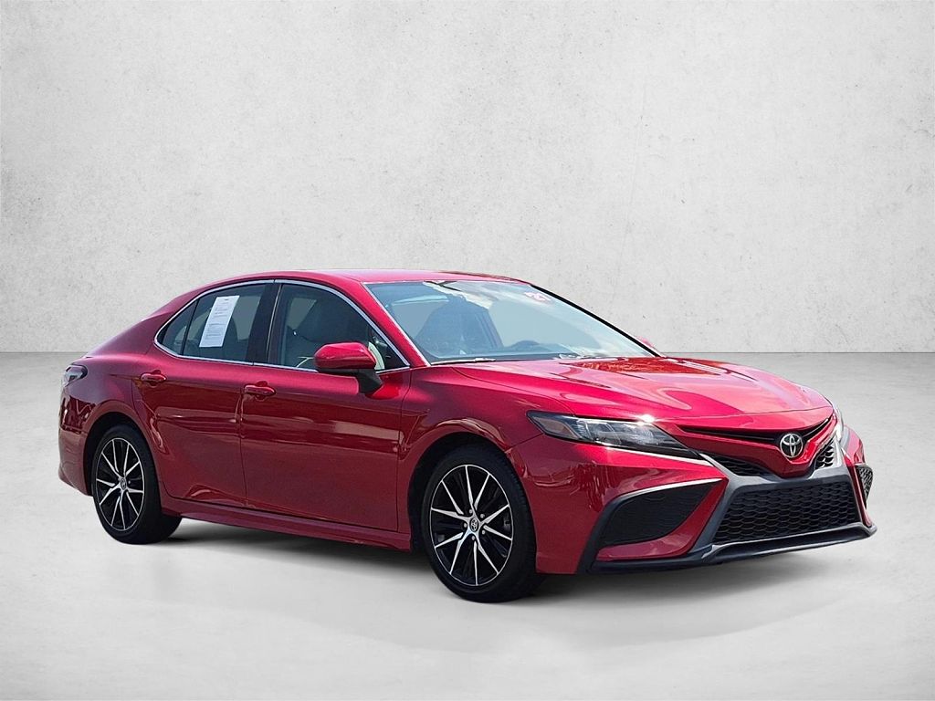 2021 Toyota Camry SE