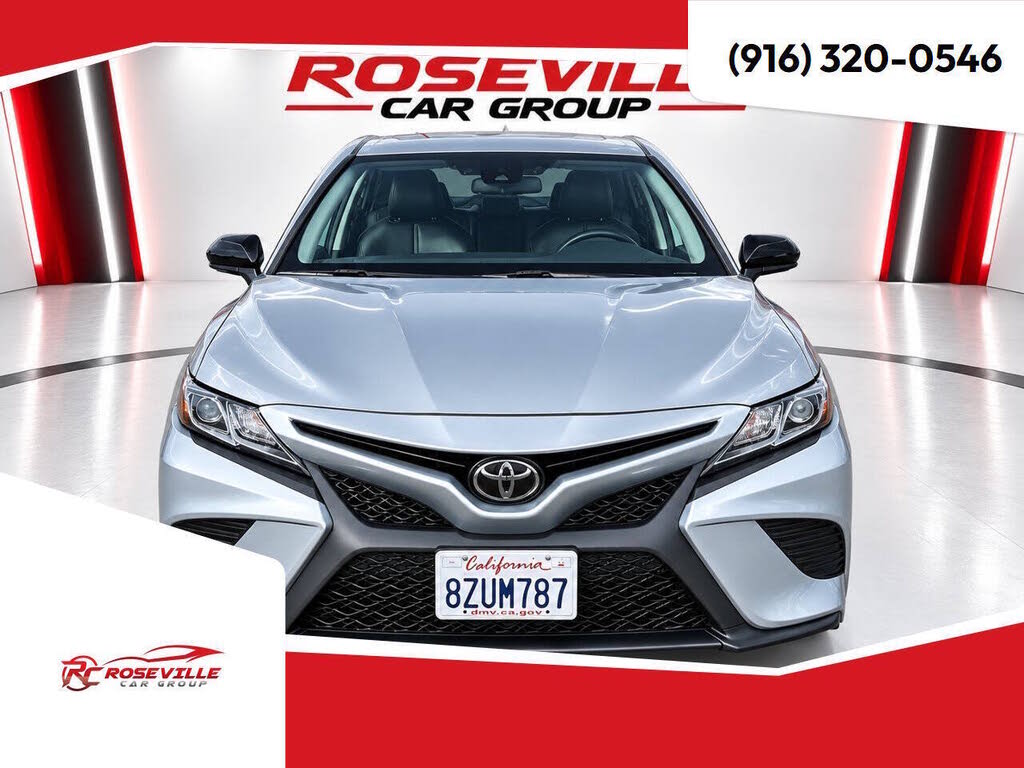 2020 Toyota Camry SE Nightshade Edition