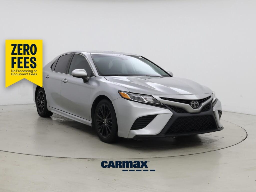 2020 Toyota Camry SE Nightshade Edition