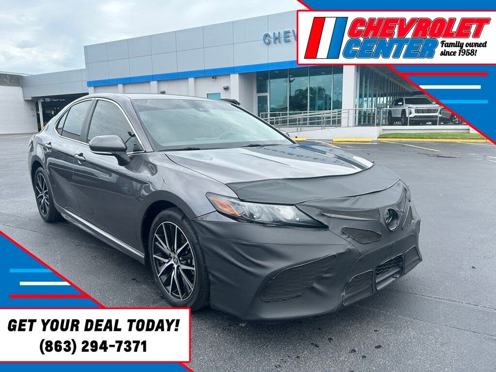 2022 Toyota Camry SE Nightshade Edition