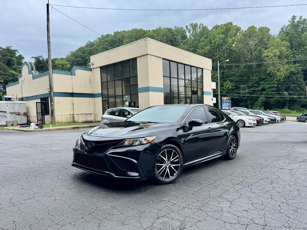 2021 Toyota Camry SE