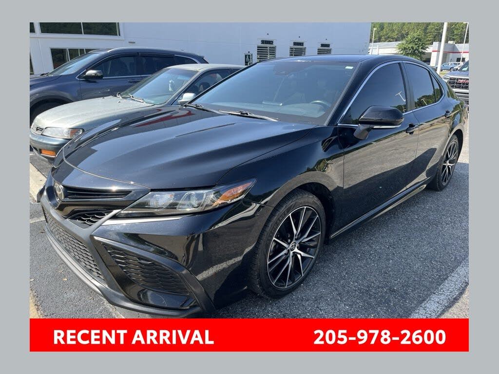 2022 Toyota Camry SE Nightshade Edition