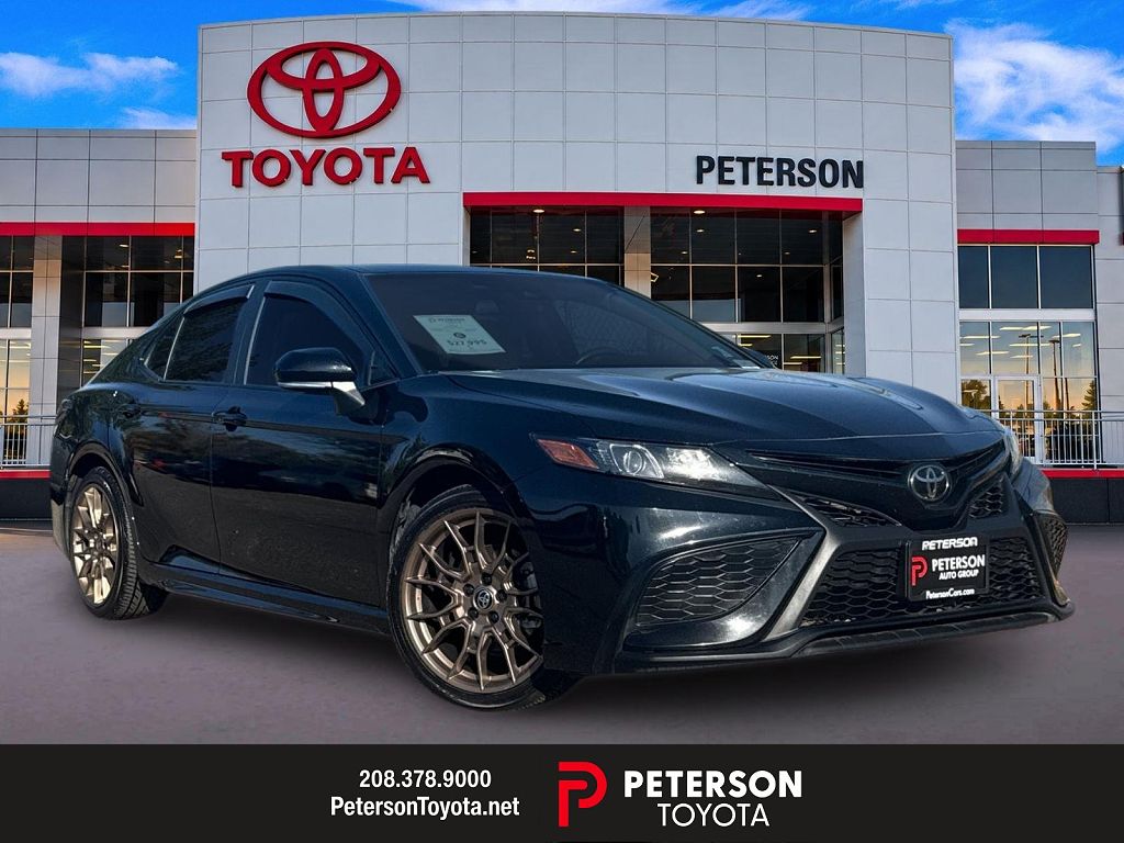 2024 Toyota Camry SE Nightshade Edition