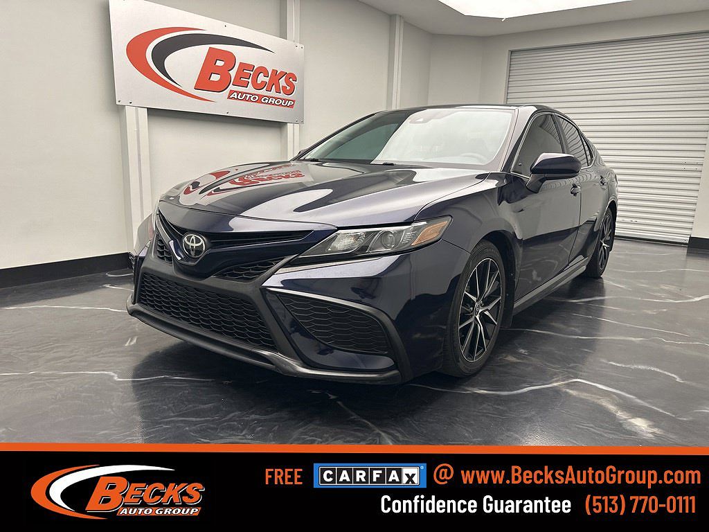 2021 Toyota Camry SE