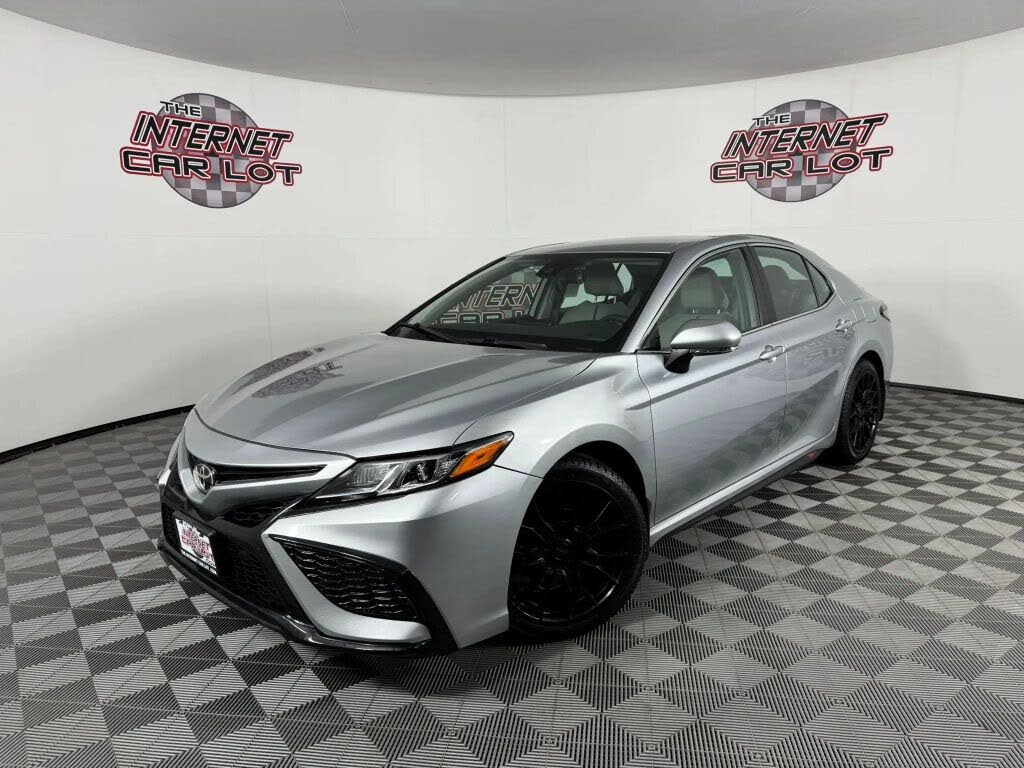 2023 Toyota Camry SE Nightshade Edition