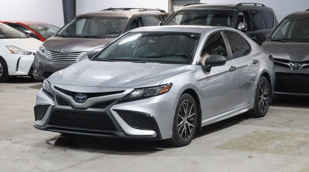 2021 Toyota Camry SE