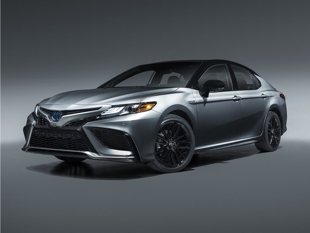 2022 Toyota Camry SE Nightshade