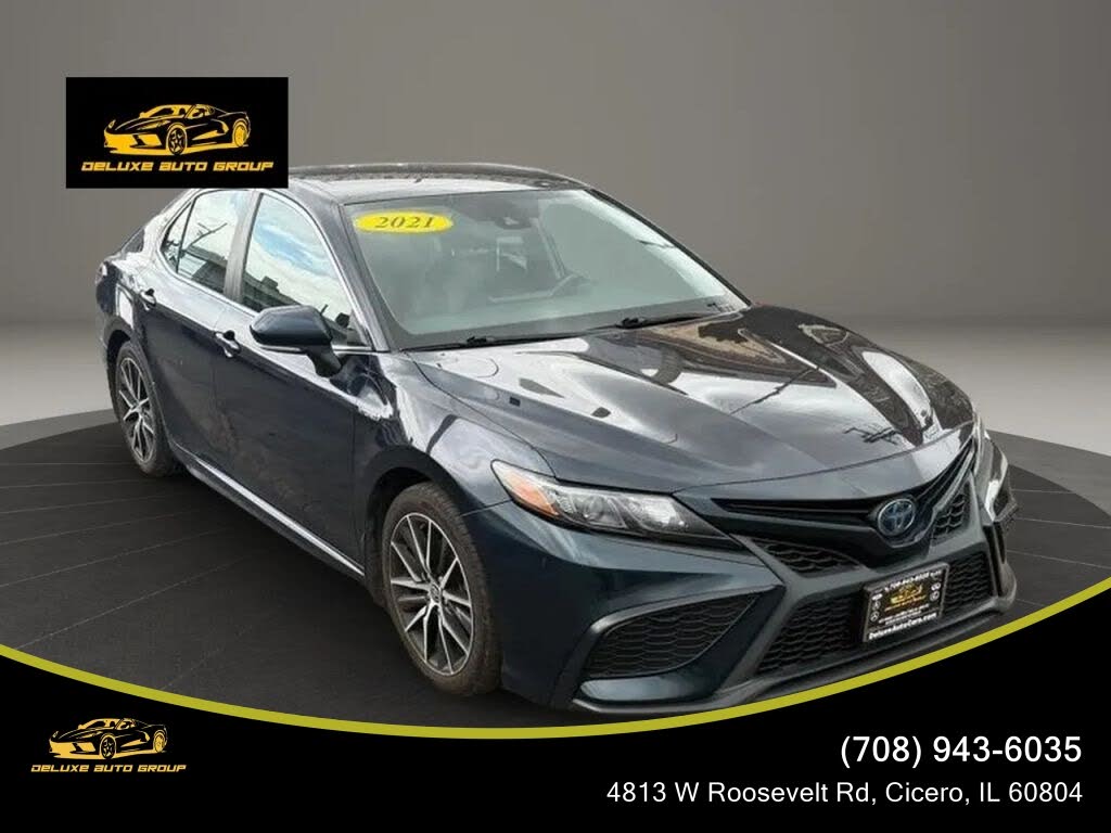 2021 Toyota Camry Hybrid SE