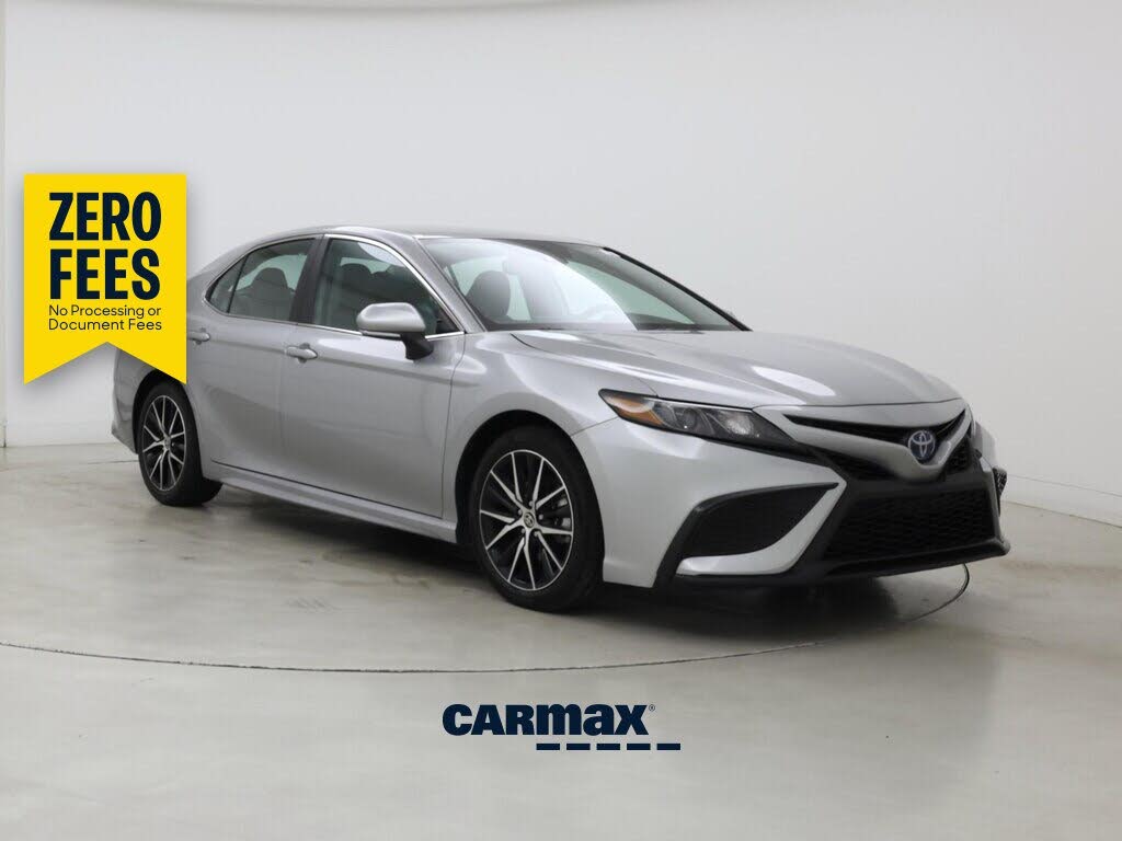 2024 Toyota Camry Hybrid SE Nightshade