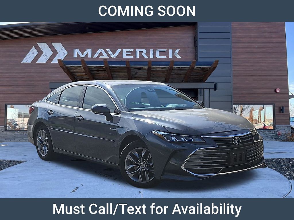 2020 Toyota Avalon XLE