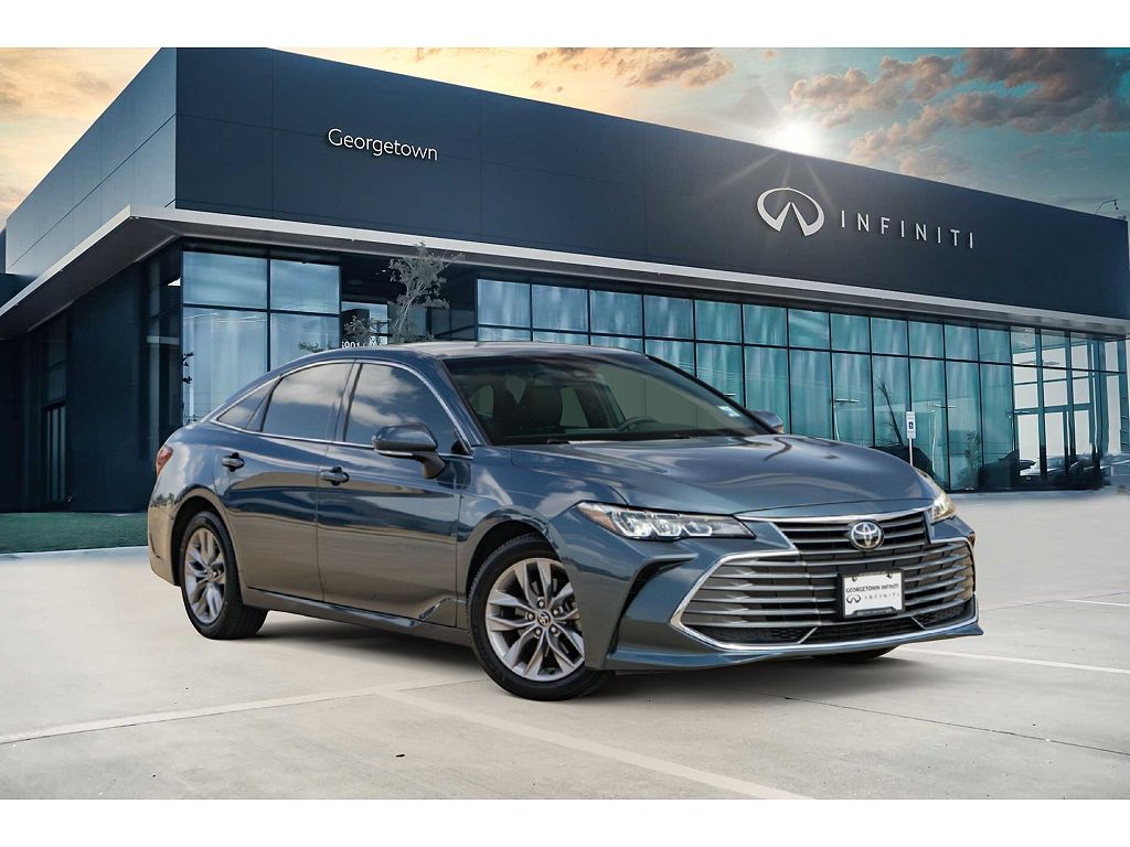 2021 Toyota Avalon XLE