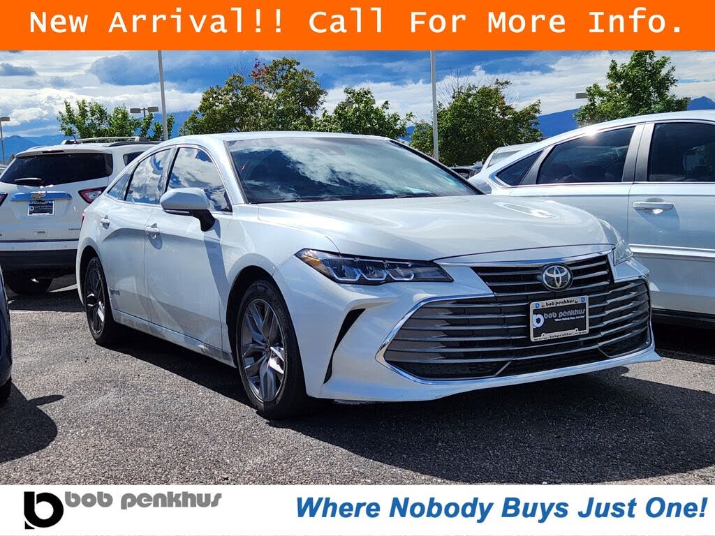 2022 Toyota Avalon XLE