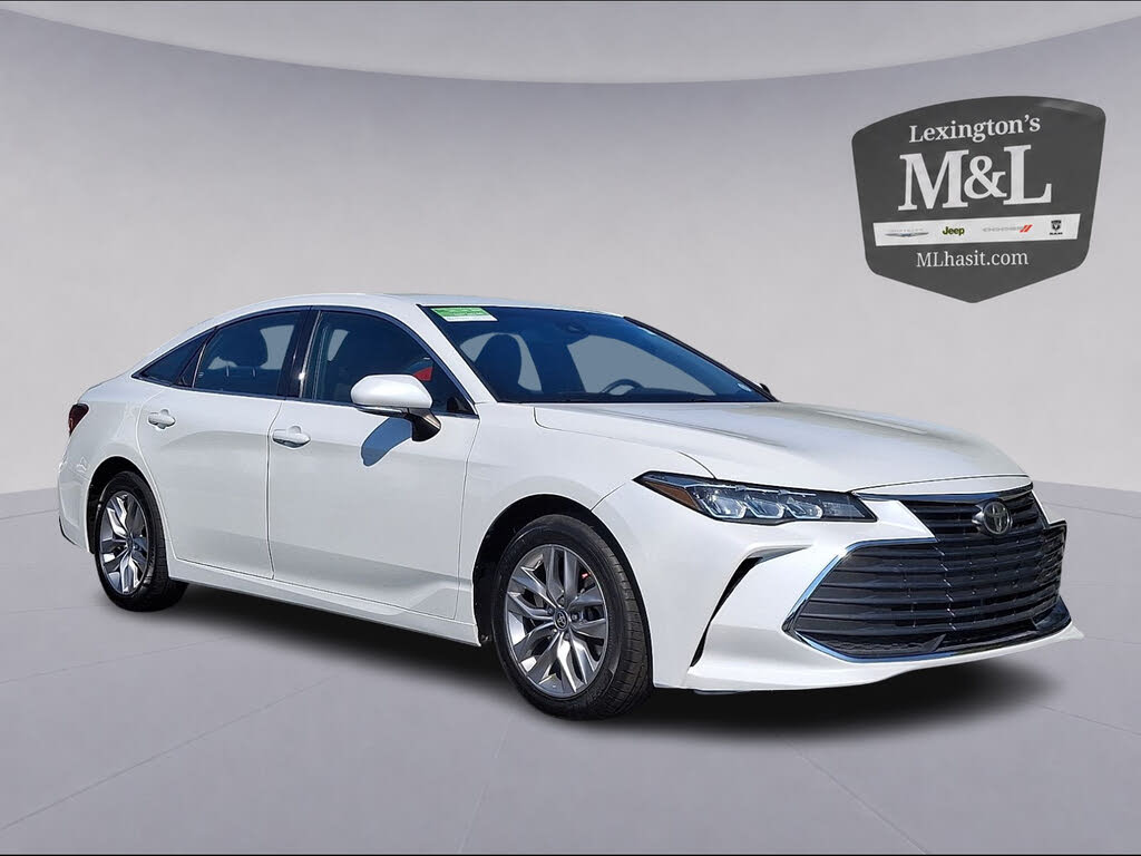 2022 Toyota Avalon XLE