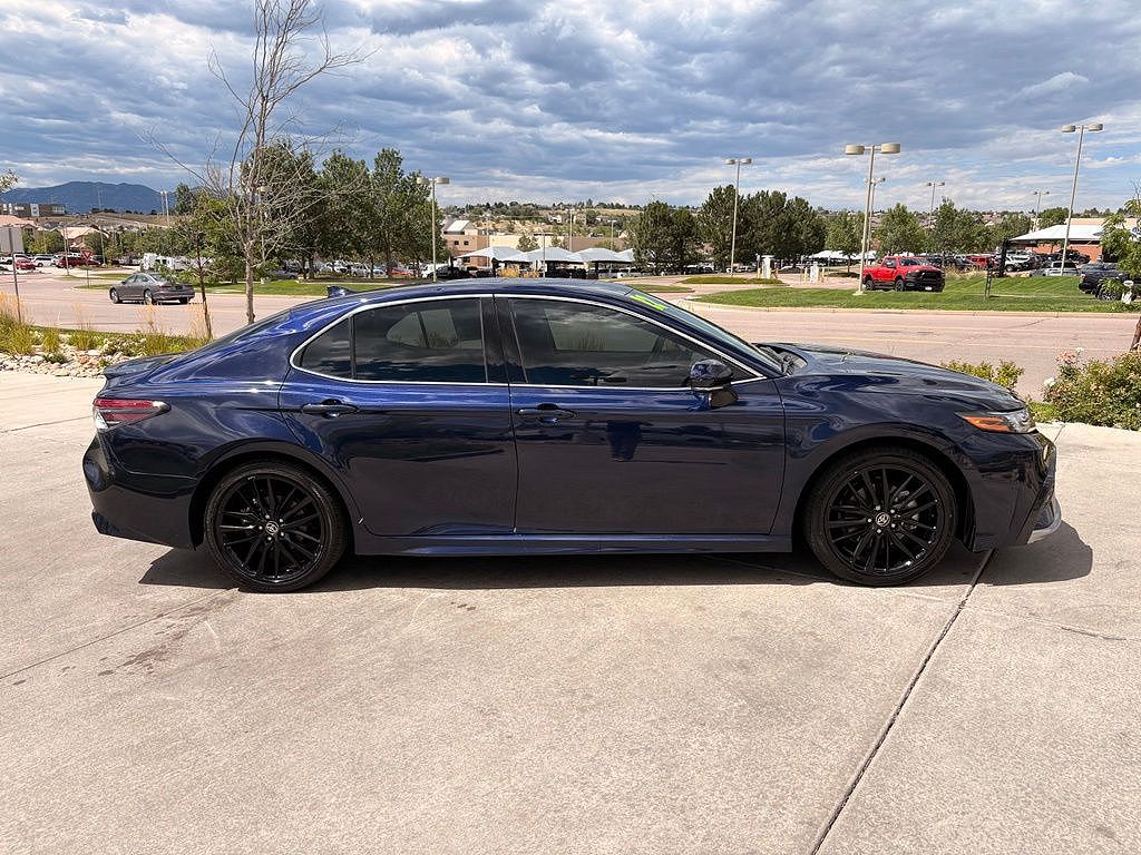 2022 Toyota Camry Hybrid XSE