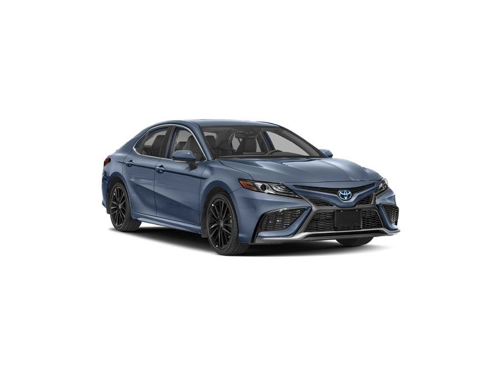 2024 Toyota Camry Hybrid XSE