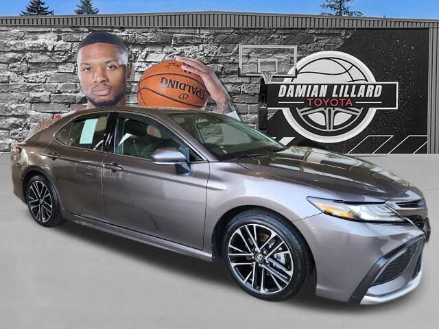 2024 Toyota Camry Hybrid XSE