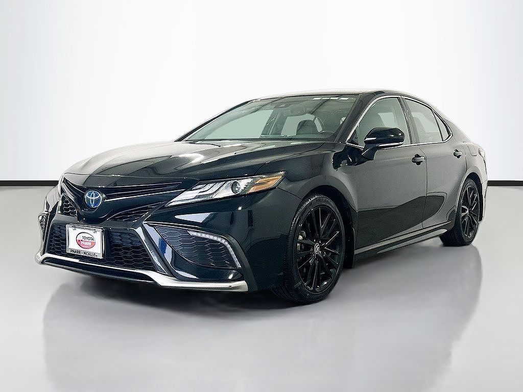 2024 Toyota Camry Hybrid XSE