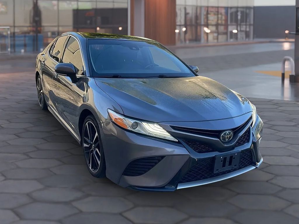 2020 Toyota Camry XSE