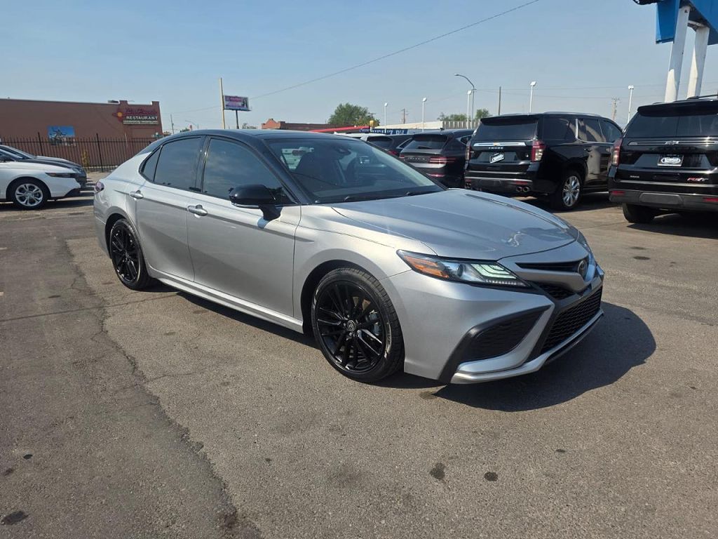 2022 Toyota Camry XSE Auto (Natl)