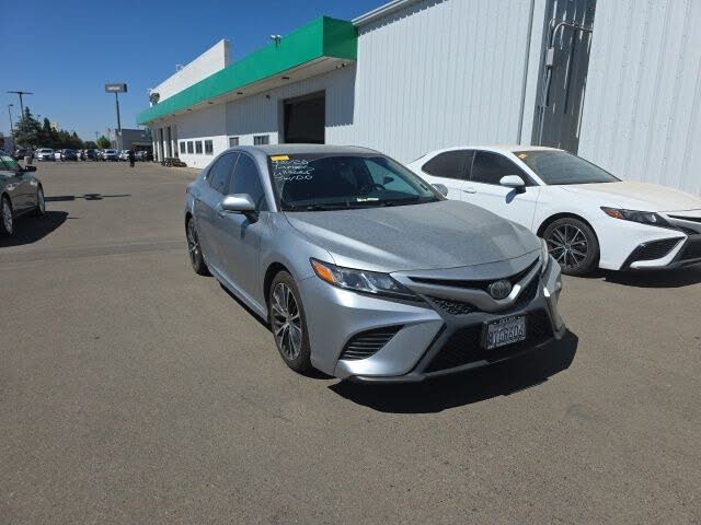 2020 Toyota Camry SE Nightshade Edition