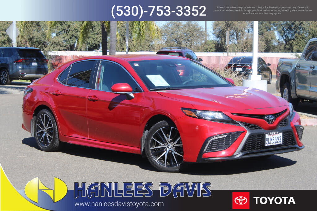 2024 Toyota Camry SE