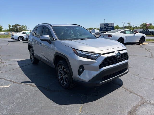 2023 Toyota RAV4 Hybrid XLE Premium