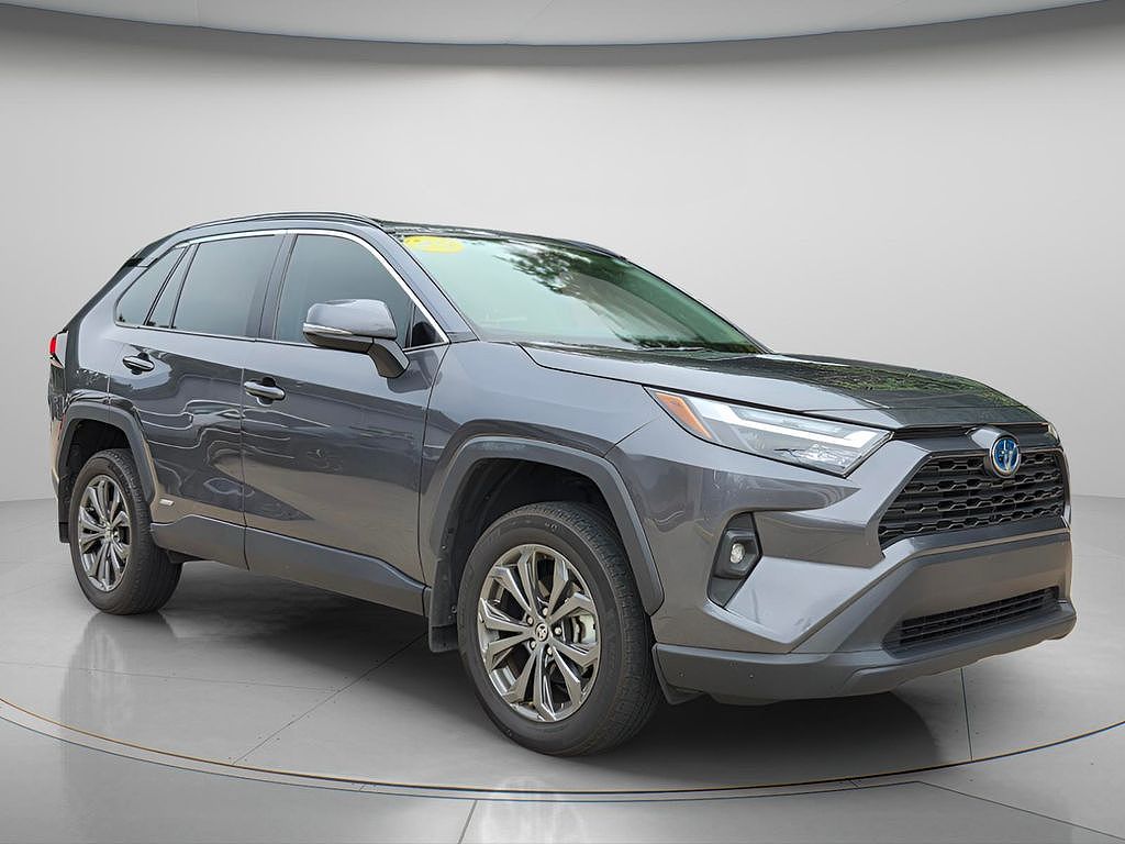 2024 Toyota RAV4 Hybrid XLE Premium