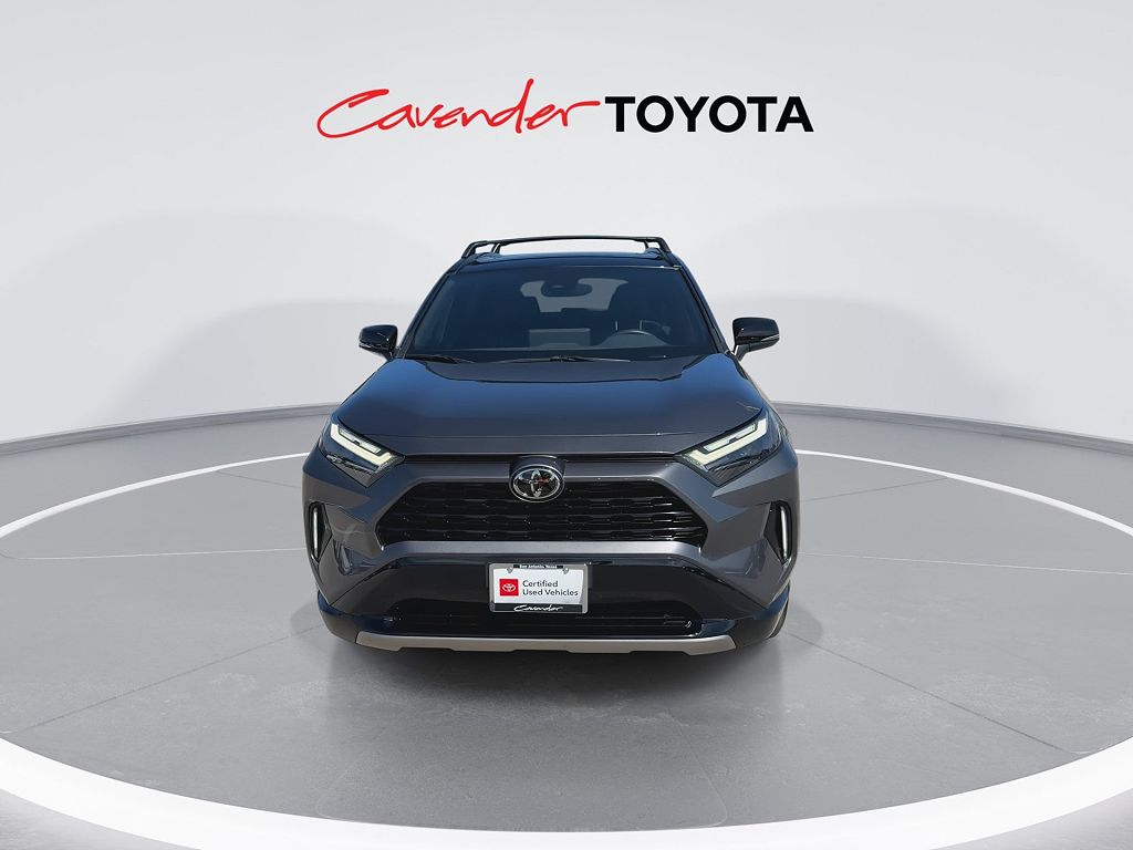 2025 Toyota RAV4 Hybrid XSE