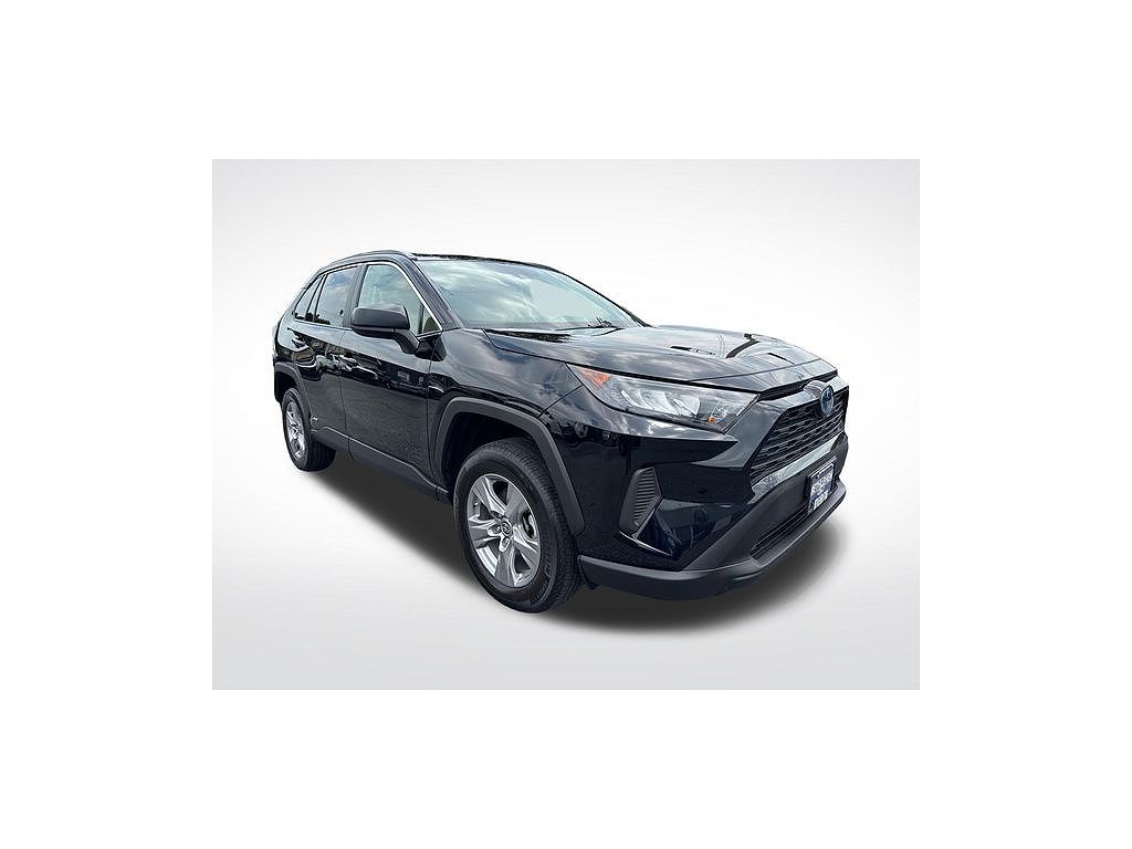 2022 Toyota RAV4 Hybrid LE